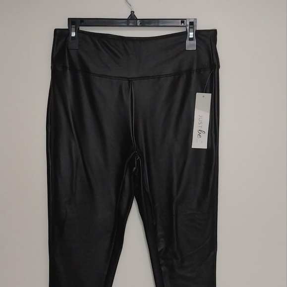NWT JUST BE faux leather black leggings size large - Picture 2 of 6